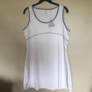 Women’s tennis tank. Size XL. Stretchable poly